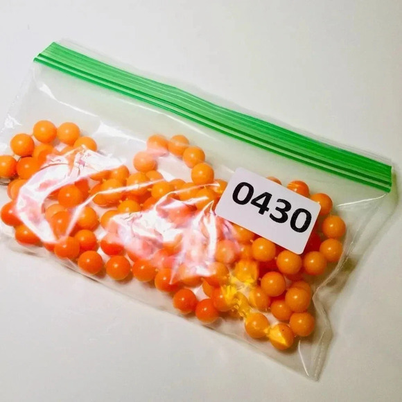 Vintage Womens Orange Round Beaded Single Strand Long Necklace Fashion Jewelry - Picture 6 of 7